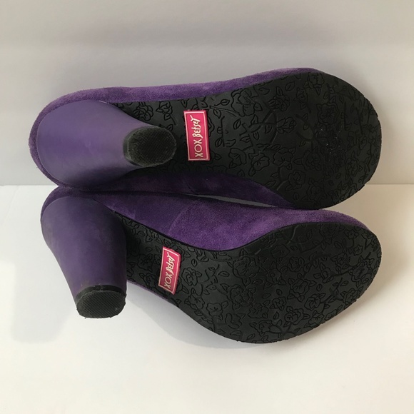 Betseyville XOX Betsey Star Strap Suede Heels 8 - Picture 5 of 8